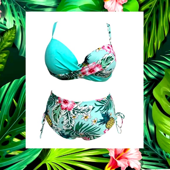 Flattering Plus Size Tropical Bikini Set - Picture 2 of 2